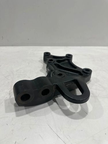 Suporte Coxim Traseiro Motor Volvo Vm 23708872 Usado - foto 4