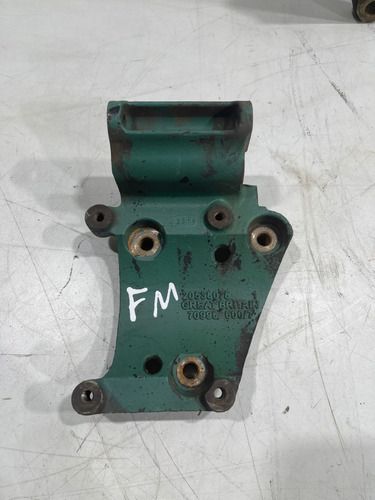 Suporte Do Alternador Volvo Fm - foto 2