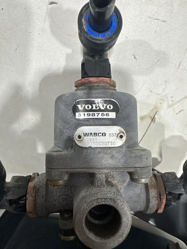 Válvula Ajuste Descarga Freio Volvo 3198756 Wabco - foto 4