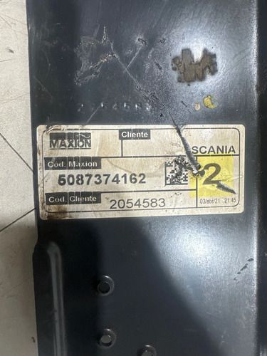 Suporte Paralama Scania Pgr 2054583 Esquerdo Original Usado - foto 4