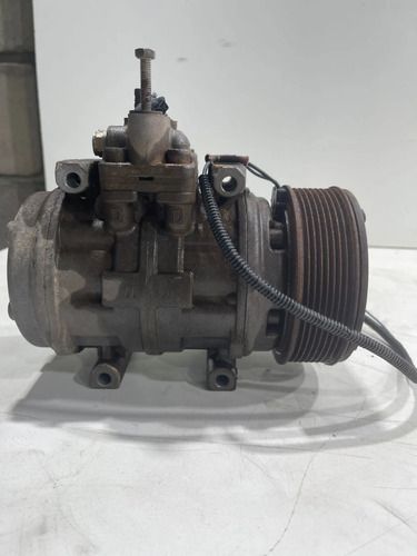 Compressor Ar Vw Constellation 10p15 2r2820803c Usado - foto 3