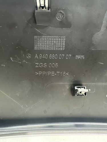 Acabamento Superior Painel Mercedes Axor A9406800707 Usado - foto 3